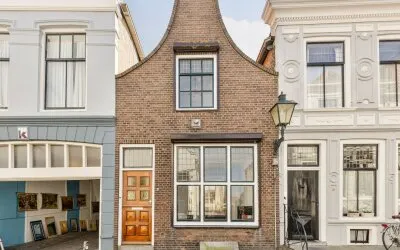 Tussenwoning te koop: Nieuwe Bogerdstraat 49, Zierikzee binnen de vesten Zierikzee