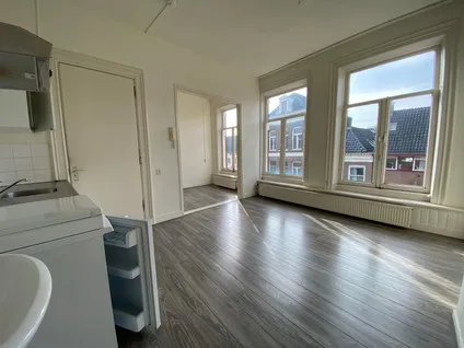 Huurwoning: Nieuwe Ebbingestraat 31A in Groningen - €784 per maand - 389m²