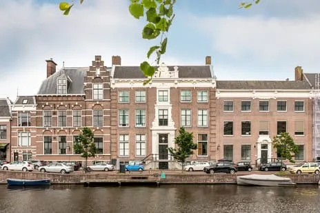 Appartement te koop: Nieuwe Gracht 80A1, Stationsbuurt Haarlem