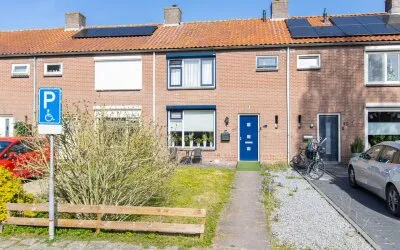 Tussenwoning te koop: Nieuwe Kruisstraat 20, Rossum Rossum