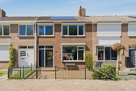 Tussenwoning te koop: Nieuwe Vlissingseweg 310, Stromenwijk Middelburg