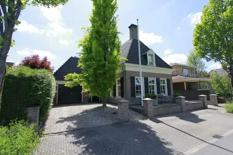 Vrijstaande woning te koop: Nieuwedijk 40, Dorp Lonneker Enschede