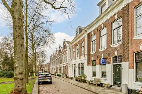 Tussenwoning te koop: Nieuwegracht 25, Binnenstad Purmerend