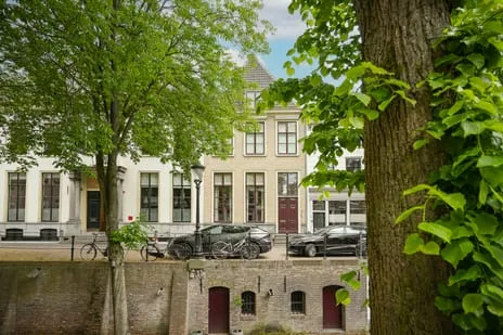 Apartment for sale: Nieuwegracht 8, Nieuwegracht-Oost Utrecht