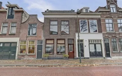 Tussenwoning te koop: Nieuwehaven 229, Turfmarkt e.o. Gouda