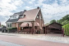 Twee-onder-één-kap te koop: Nieuwemeerdijk 383, Badhoevedorp