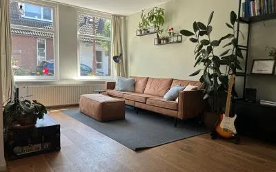 Tussenwoning te koop: Nieuwendammerdijk 21, Nieuwendammerdijk-West Amsterdam
