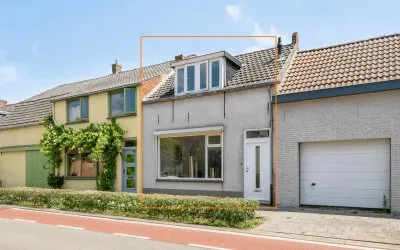 Tussenwoning te koop: Nieuwendijk 54, Kern Axel Axel