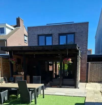 Twee-onder-één-kap te koop: Nieuwenhagerstraat 28, Lauradorp Landgraaf