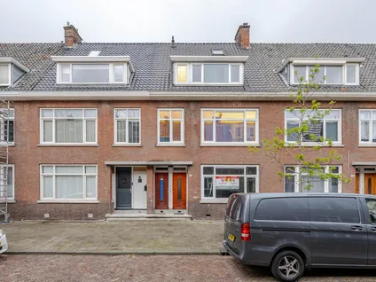 Appartement te koop: Nieuwenhoornstraat 111A, Oud Charlois Rotterdam
