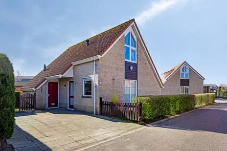 Woning te koop: Nieuwesluisweg 1-016, Verspreide huizen Breskens Breskens