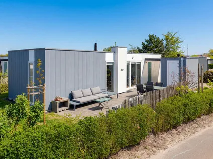 Woning te koop: Nieuwesluisweg 1A1203, Verspreide huizen Breskens Breskens