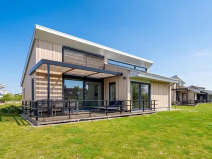Vrijstaande woning te koop: Nieuwesluisweg 1A732, Verspreide huizen Breskens Breskens