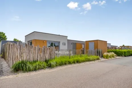Woning te koop: Nieuwesluisweg 1A806, Verspreide huizen Breskens Breskens