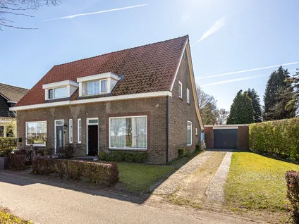 Twee-onder-één-kap te koop: Nieuweweg 11, Groesbeek Centrum-Noord Groesbeek