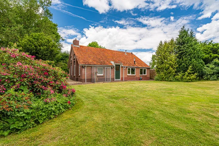 Vrijstaande woning te koop: Nieuweweg 45, Verspreide huizen ten zuidoosten van Bellingwolde Bellingwolde
