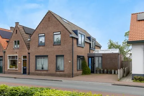 Hoekwoning te koop: Nieuweweg 49, Ten oosten van Apeldoornseweg Hattem