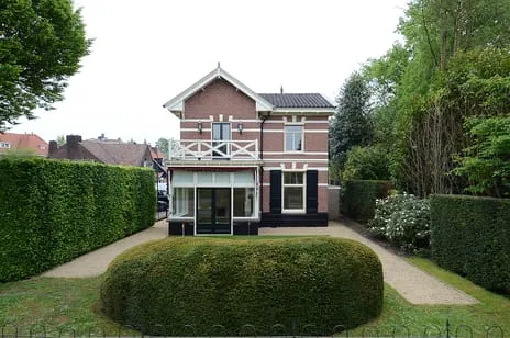 Vrijstaande woning te huur: Nieuweweg 53, Laren-Centrum Laren (Nh)