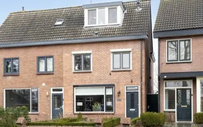 Twee-onder-één-kap te koop: Nieuweweg-noord 298, De Batterijen Veenendaal