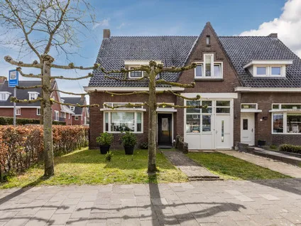 Twee-onder-één-kap te koop: Nieuwkuijksestraat 25, Nieuwkuijk Nieuwkuijk