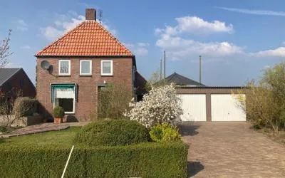 Vrijstaande woning te huur: Nieuwslag 9, Buitengebied Elst Oost Elst