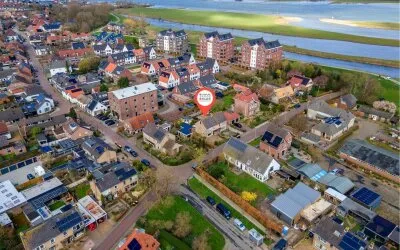 Twee-onder-één-kap te koop: Nieuwstraat 10, Oud Druten Druten