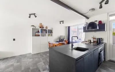 Apartment for sale: Nieuwstraat 111, Oude Binnenstad Vlissingen