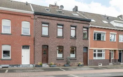 Tussenwoning te koop: Nieuwstraat 169, Kerkrade