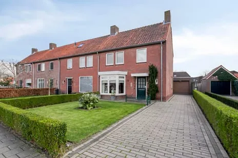 Hoekwoning te koop: Nieuwstraat 21, Beek Beek En Donk
