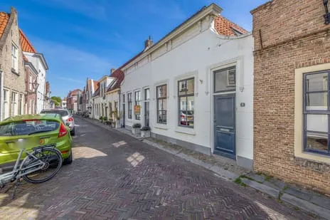 Tussenwoning te koop: Nieuwstraat 22, Brielle Brielle