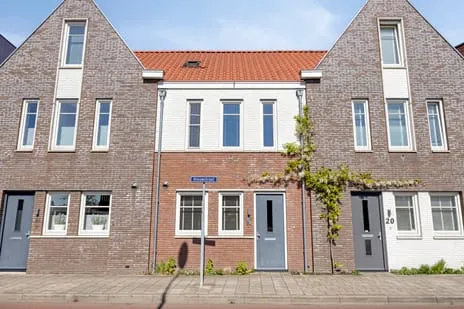 Tussenwoning te koop: Nieuwstraat 22, Binnenstad Oldenzaal