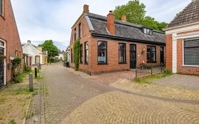 Vrijstaande woning te koop: Nieuwstraat 25, De Wierde Appingedam