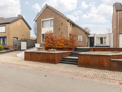 Vrijstaande woning te koop: Nieuwstraat 28, Oud-Stein Stein