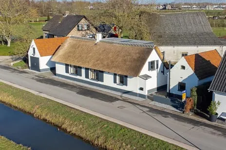 Vrijstaande woning te koop: Nieuwstraat 41, Gameren Gameren