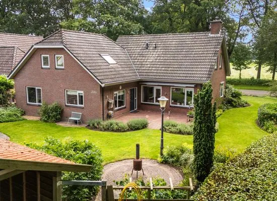 Vrijstaande woning te koop: Nieuwstraat 64, Lemelerveld kern oost Lemelerveld