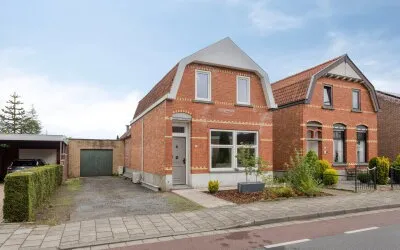 Vrijstaande woning te koop: Nieuwstraat 68, Kern Koewacht Koewacht