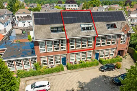 Appartement te koop: Nieuwstraat 8E, Velp-Noord boven spoorlijn Velp (Ge)