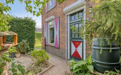 Vrijstaande woning te koop: Nieuwstraat 9, Lithoijen Lithoijen