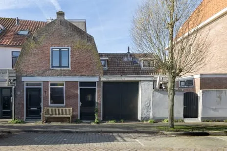 Tussenwoning te koop: Nieuwstraat 98, Weesp