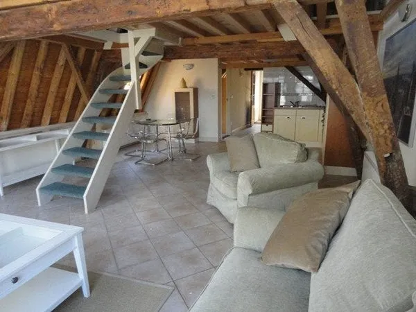 Woning te huur: Nieuwstraat, Pancras-West Leiden