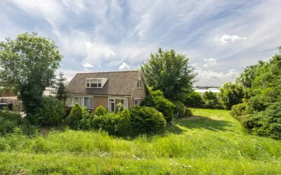 Vrijstaande woning te koop: Nieuwveens Jaagpad 83, Nieuwveens Jaagpad Nieuwveen