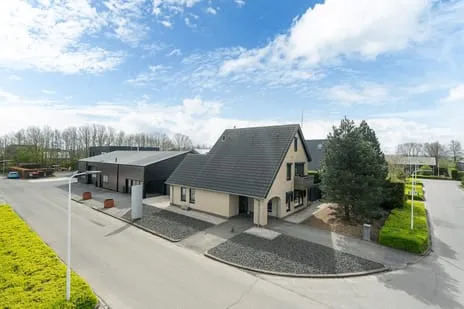 Vrijstaande woning te koop: Nij Toerenburg 9, St.-Annaparochie Bedr. Nij Toerenburg St.-Annaparochie