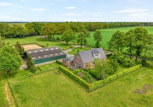 Vrijstaande woning te koop: Nijendijk 1, Verspreide huizen Wachtum Wachtum