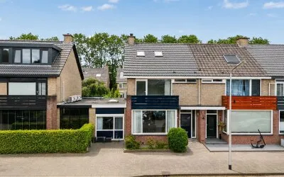 Tussenwoning te koop: Nijhofflaan 36, Zijdelwaard Uithoorn