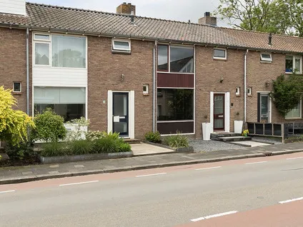 Tussenwoning te koop: Nijhofflaan 4, Dubbeldam-Noord Dordrecht