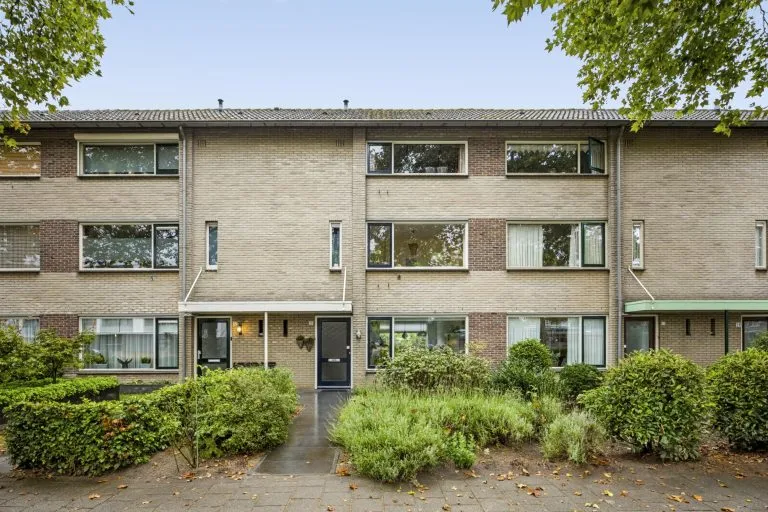 Tussenwoning te koop: Nijverheidslaan 20, Veldhoven