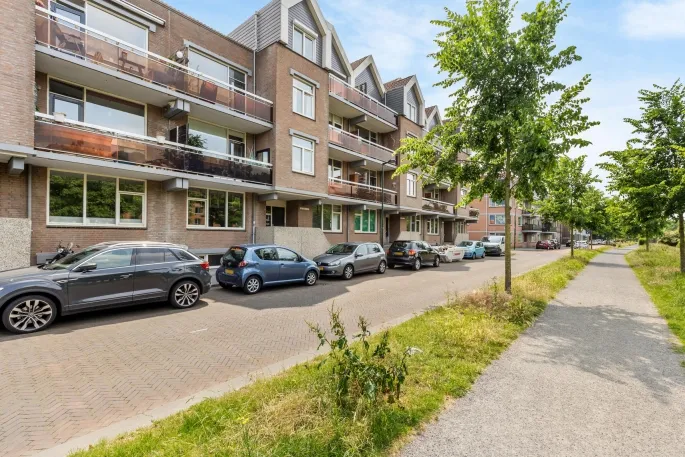 Apartment for sale: Nijverheidssingel 209, Schorsmolen Breda