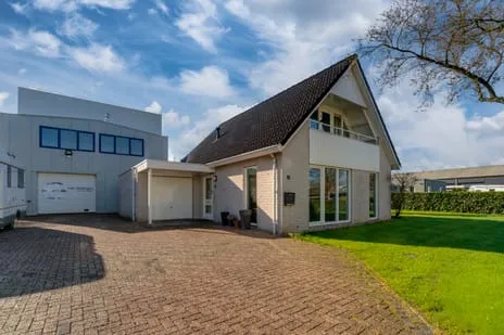 Vrijstaande woning te koop: Nijverheidsstraat 15, Giesbeek Giesbeek