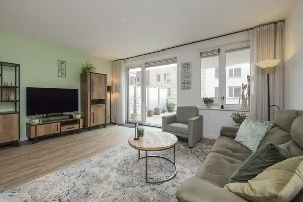 Appartement te koop: Nijverheidsstraat 7M, Hoofddorp