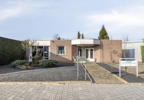 Vrijstaande woning te koop: Nijverheidsweg 14, Velletri Oudenbosch